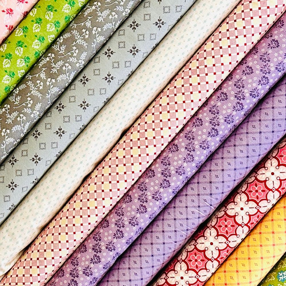 Piece & Plenty by Lori Holt for Riley Blake 16 Fat Quarter Fabric Bundle