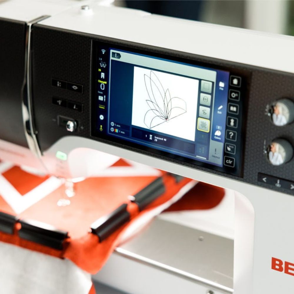 BERNINA 790 ULTRA Sewing and Embroidery Machine